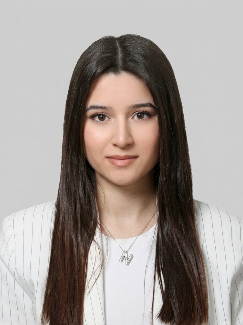 Nilay, Pazarlama Uzmanı